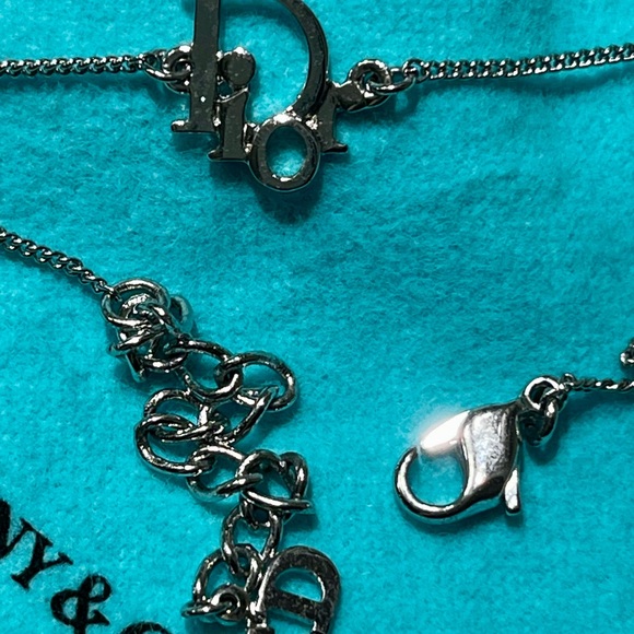 💎 Christian Dior silver dainty bracelet with Dior logo and all stamps. - Picture 7 of 10